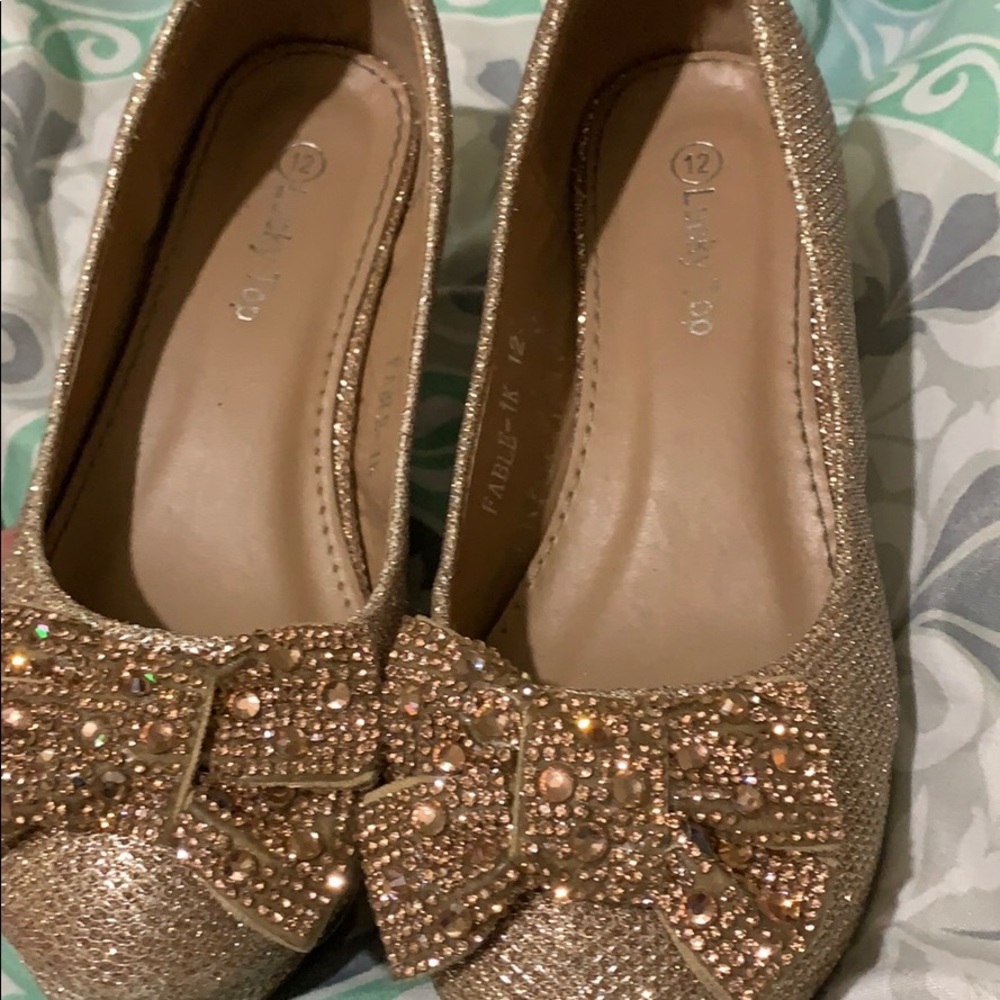 Girl shoes